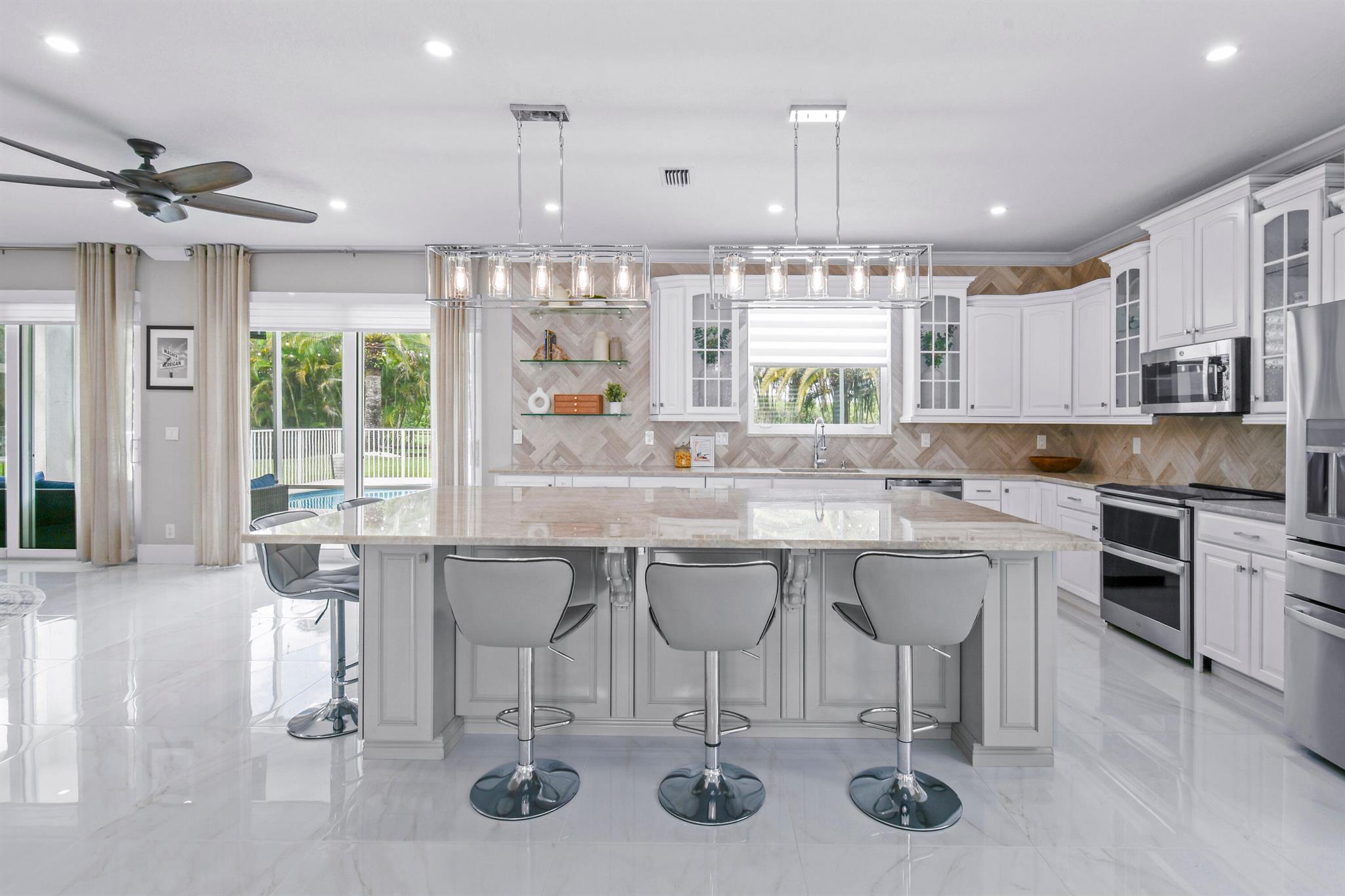 FAIRFIELDS LACUNA 6 - Residential