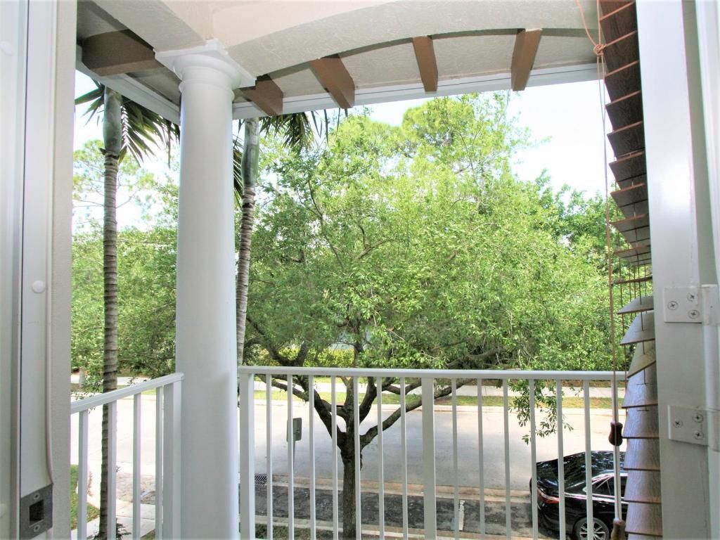 Photo of 1562 Grande Cull Way, Jupiter, FL 33458 (MLS # R11096548)