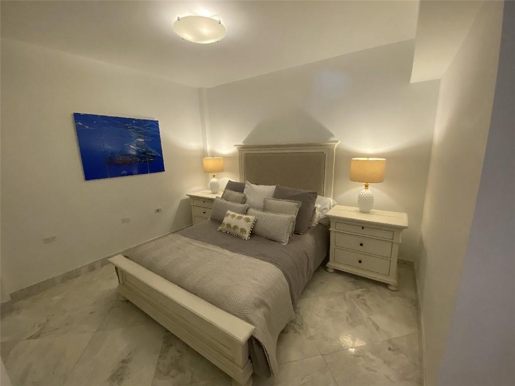 THE COURTS BRICKELL KEY - Residential