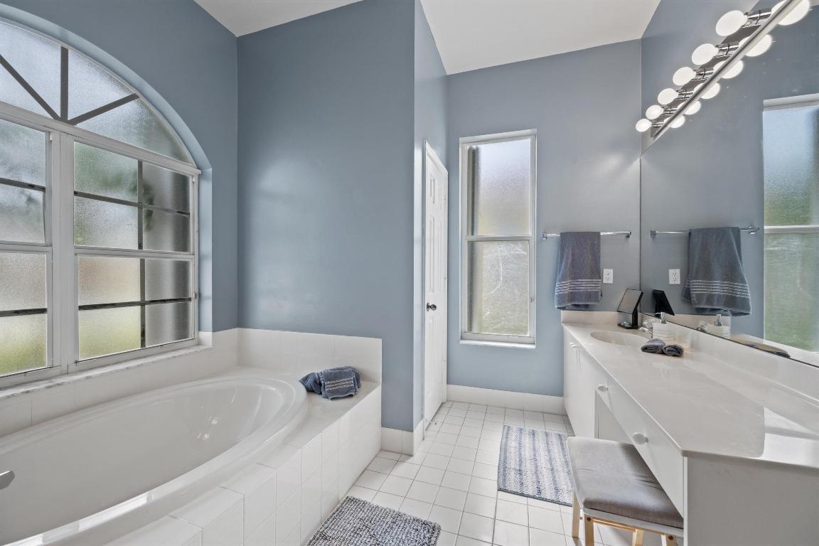 WINSTON TRAILS PAR 2 - Residential