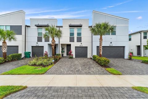 5633 Mentmore Drive Mangonia Park FL 33407