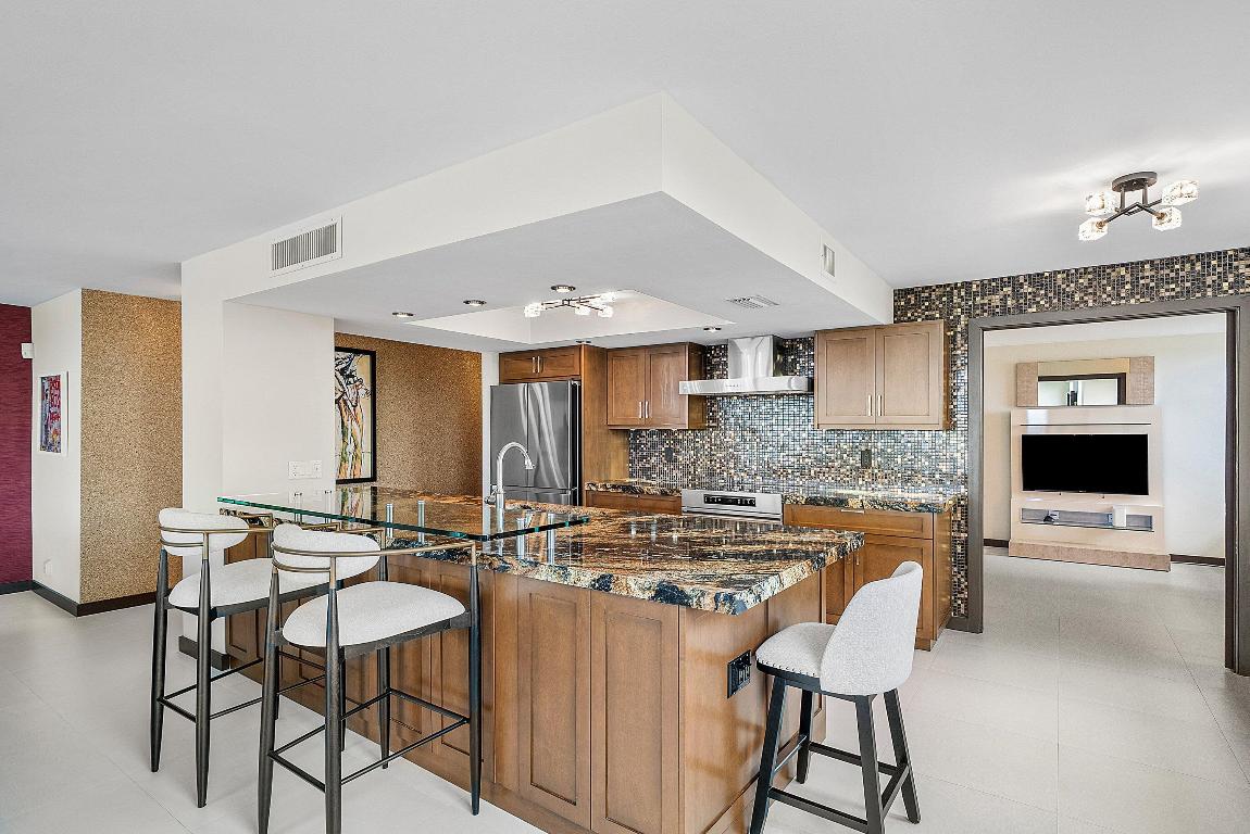 BAYVIEW OF POMPANO - Residential