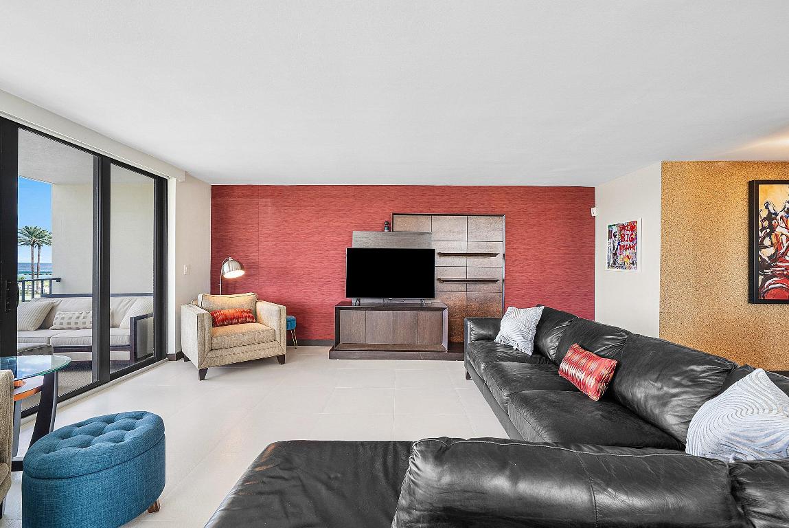 BAYVIEW OF POMPANO - Residential