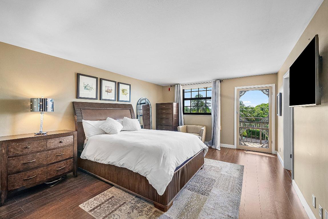 BAYVIEW OF POMPANO - Residential