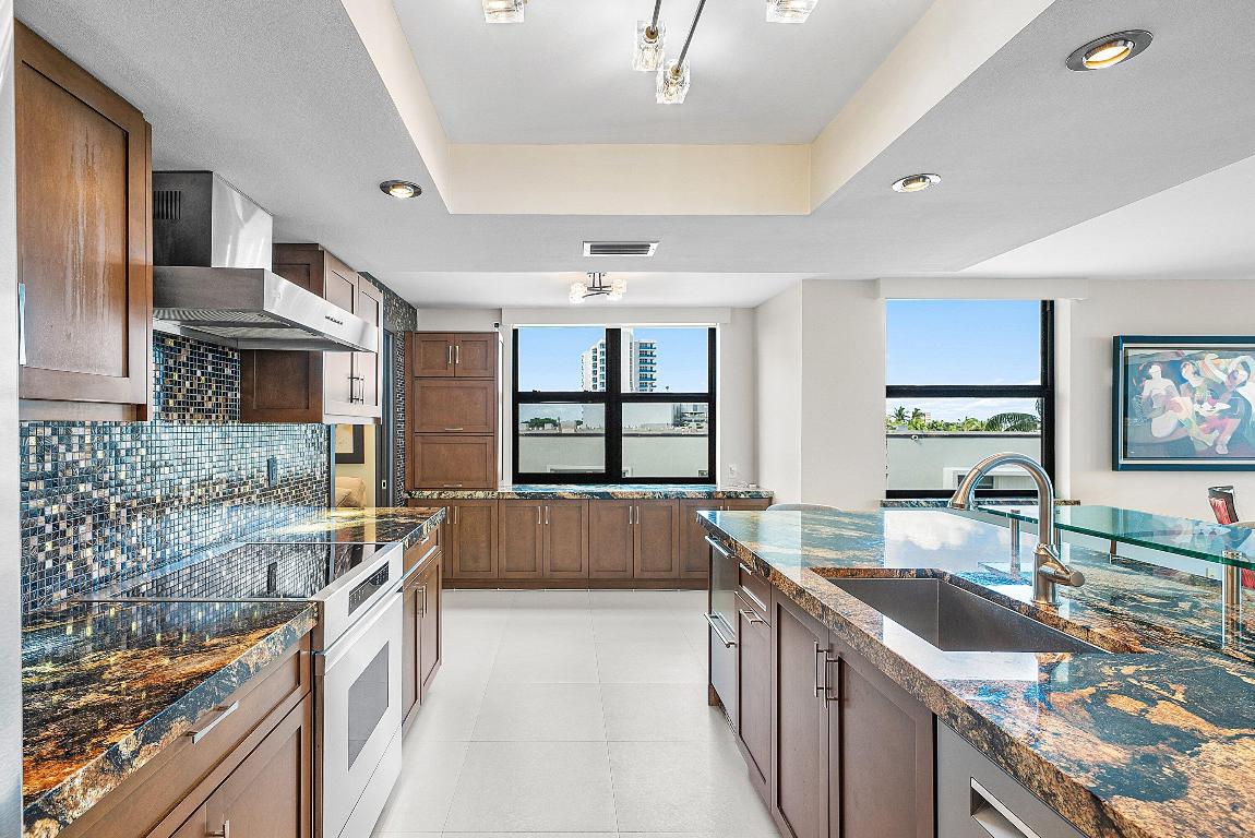 BAYVIEW OF POMPANO - Residential