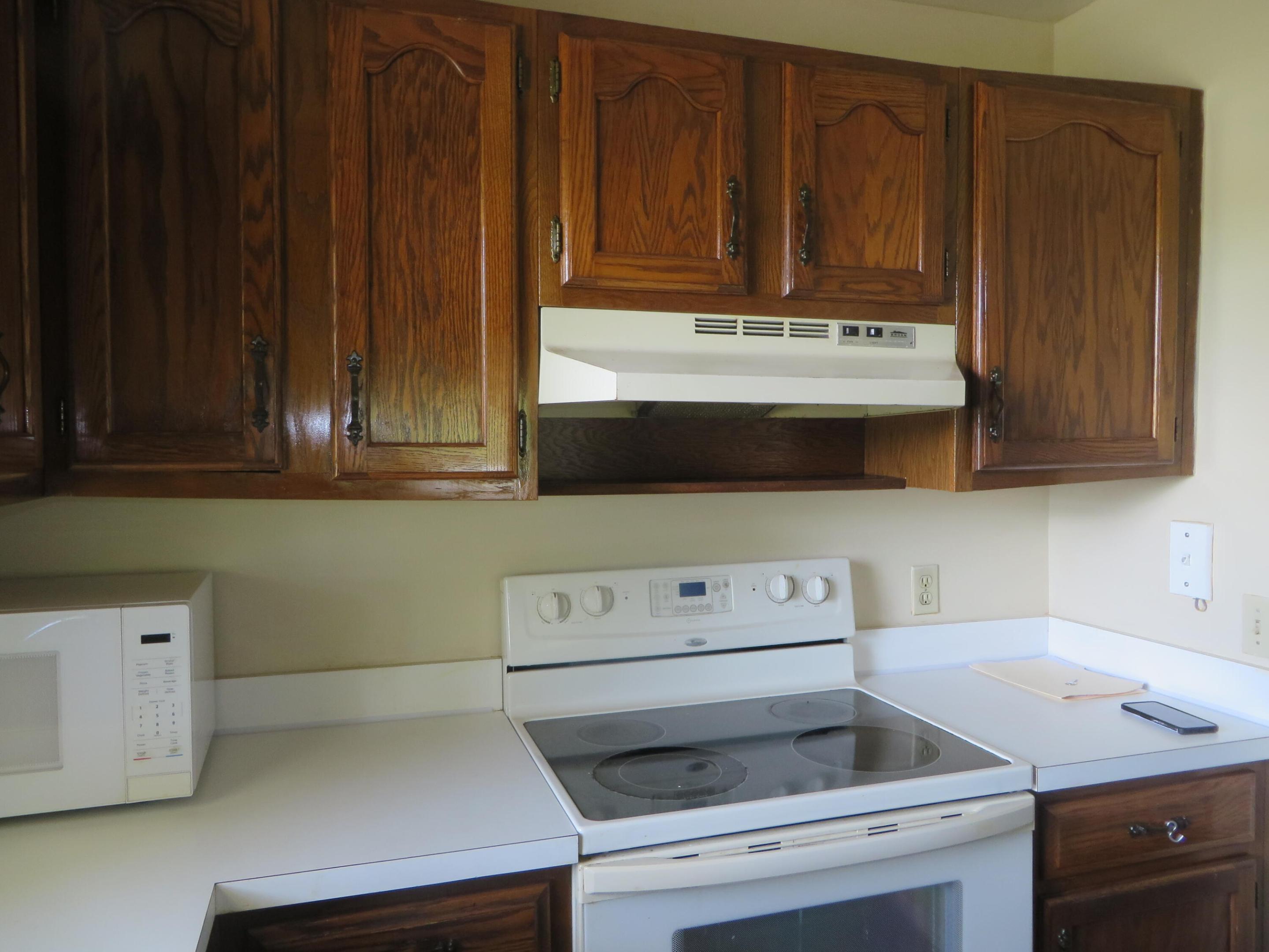 37 Vista Gardens Trail 201