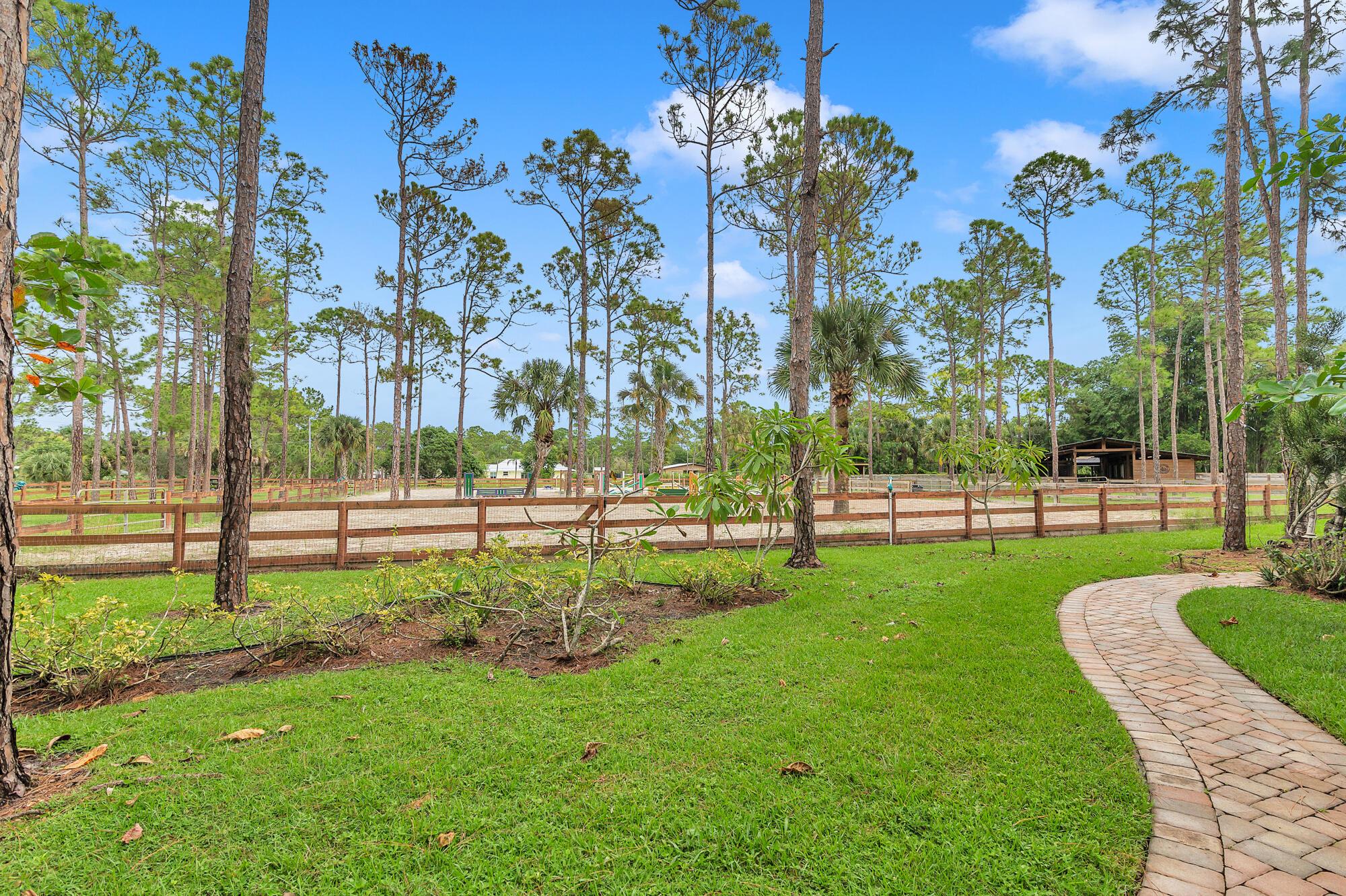 CALOOSA - Residential