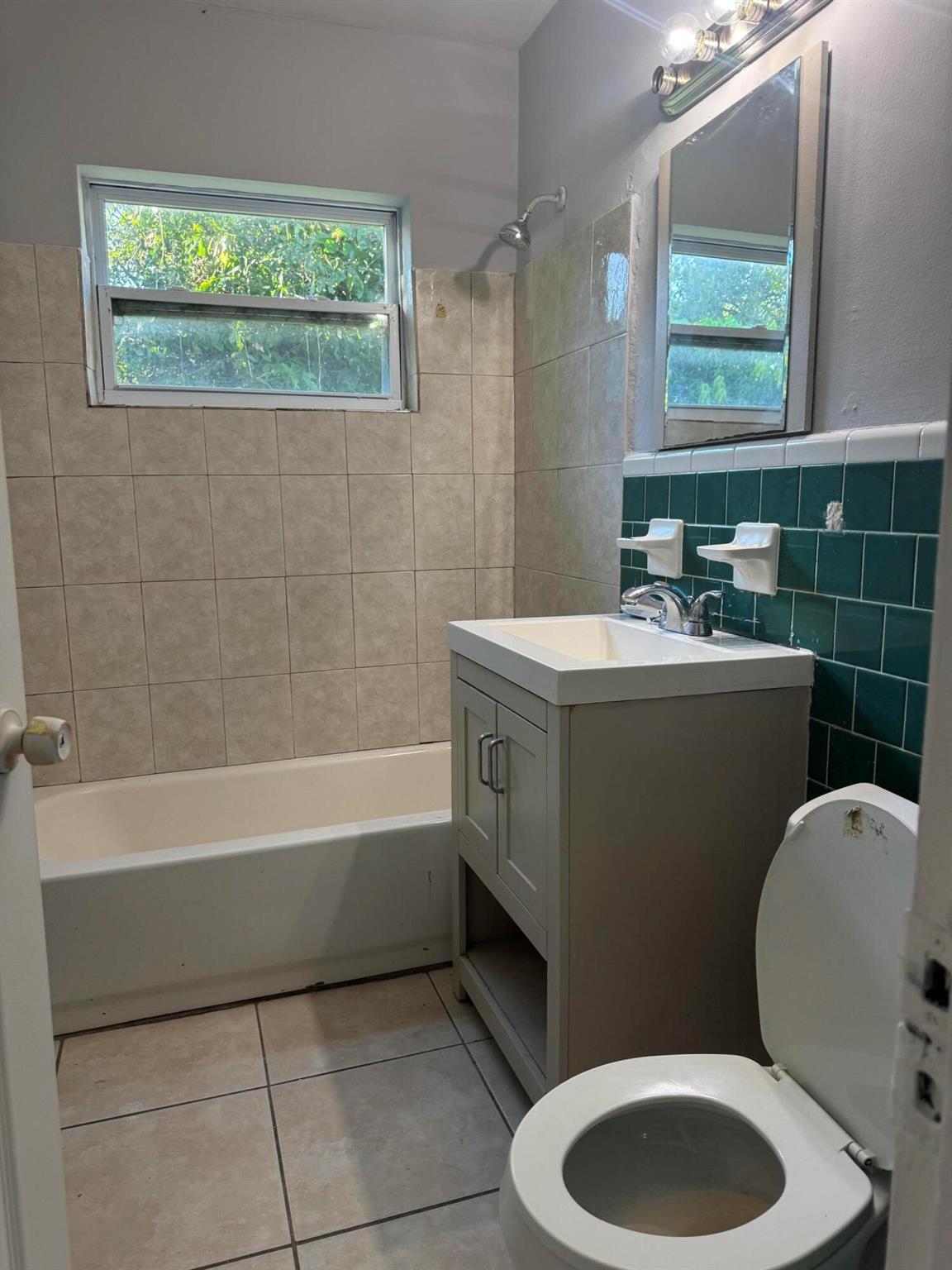 CORTEZ PARK SUBDIVISION - Residential Lease