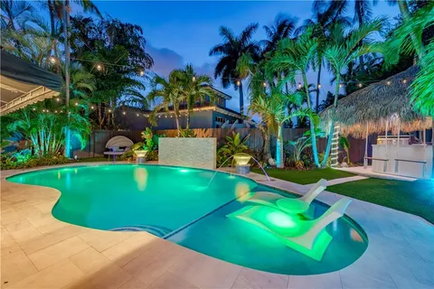 417 NE 15th Avenue, Fort Lauderdale, FL MLS: F10460948