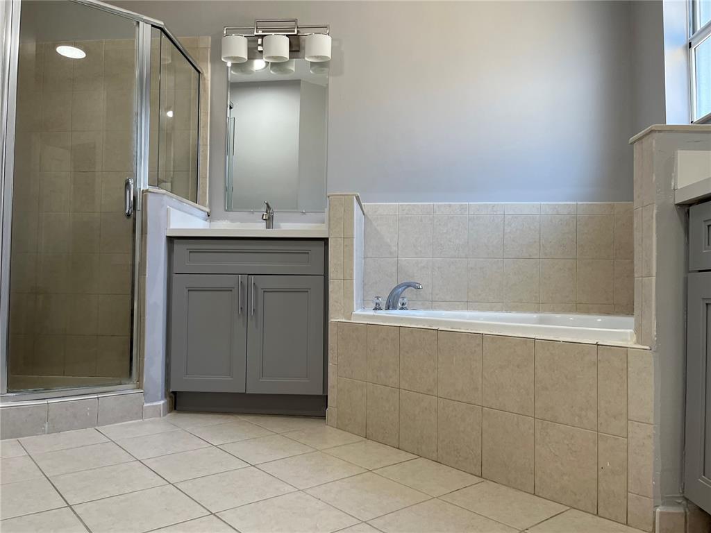 BALI AT OASIS - Residential Lease