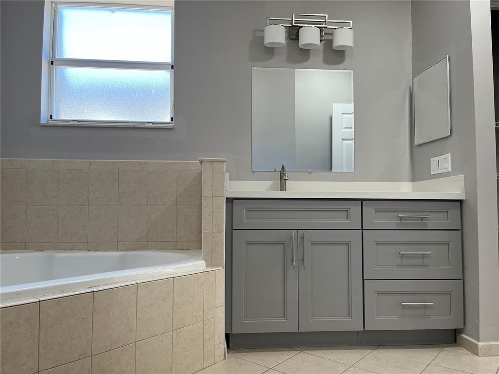 BALI AT OASIS - Residential Lease