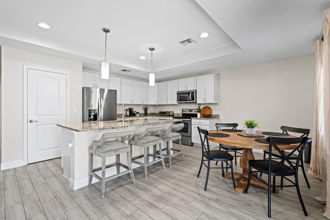 PORT ST LUCIE SECTION 27 - Residential