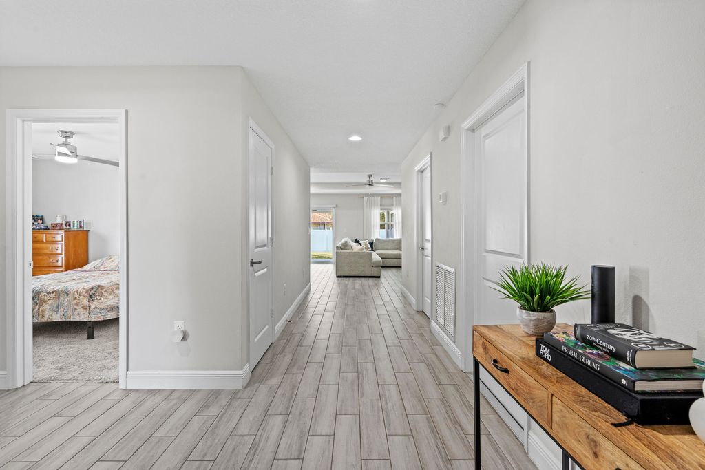 Photo of 643 SW Curry Street, Port Saint Lucie, FL 34983 (MLS # R11156621)