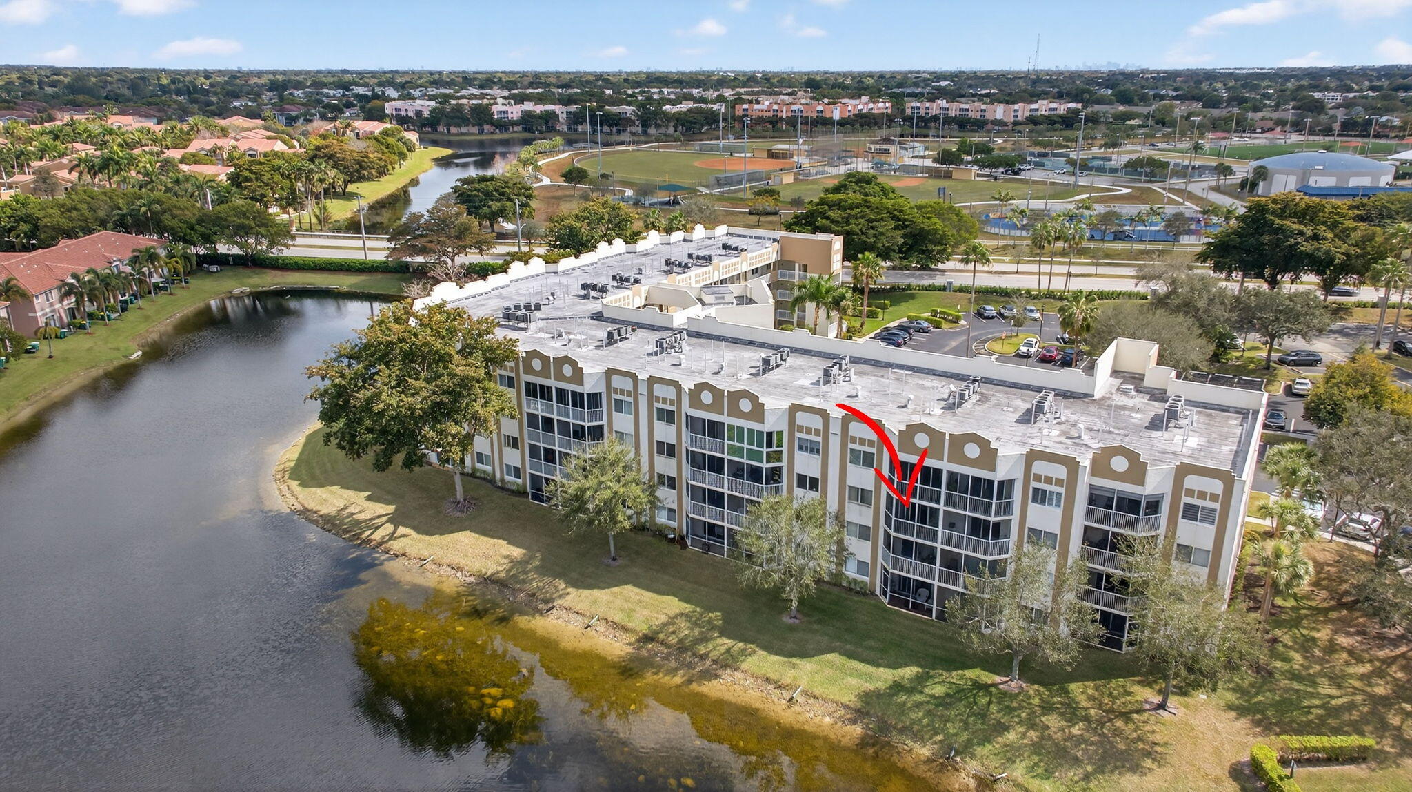 SOUTHAMPTON CONDOMINIUM - Residential