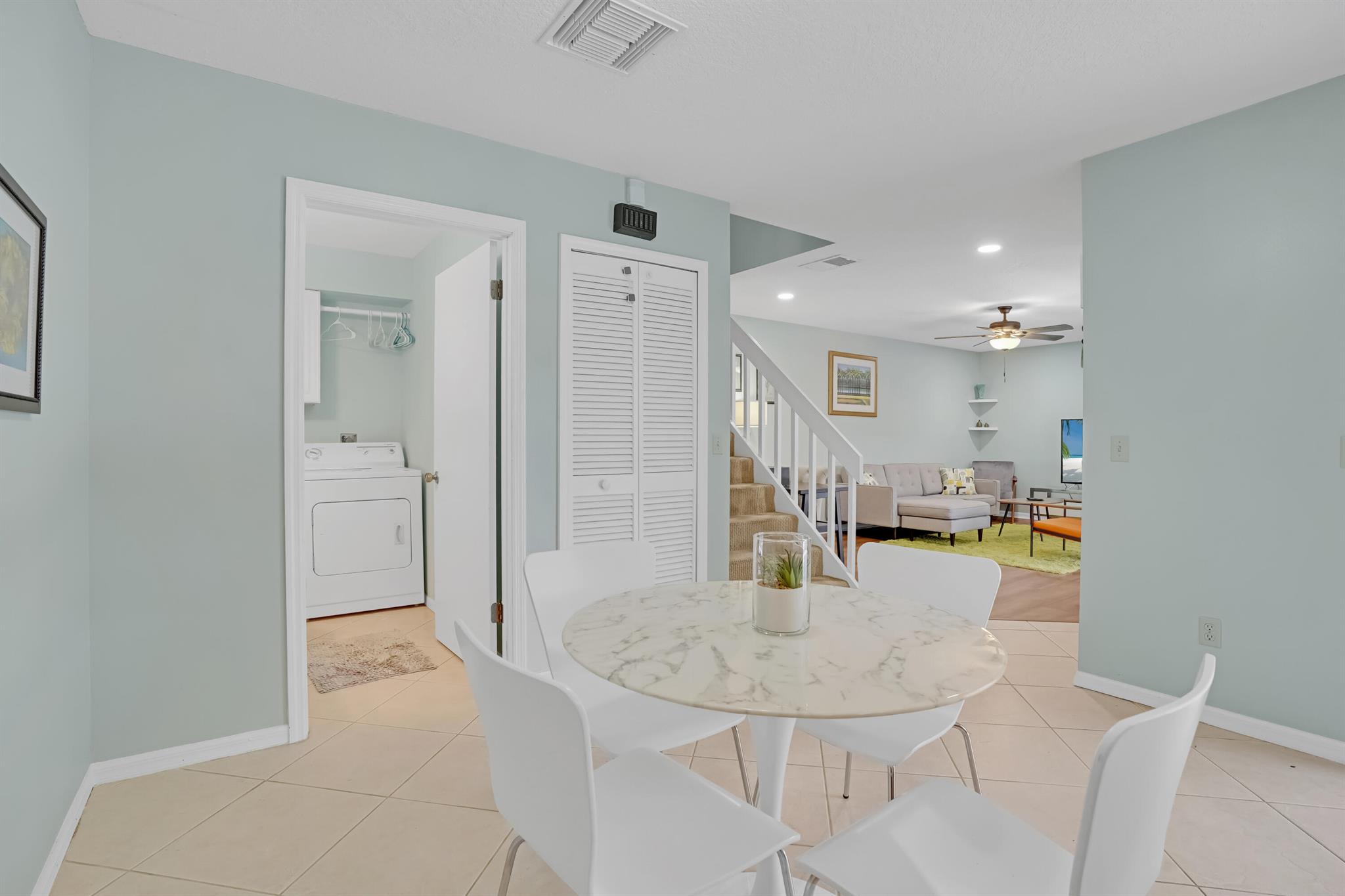 CAMELOT GARDENS PHASES 1 - Residential Lease
