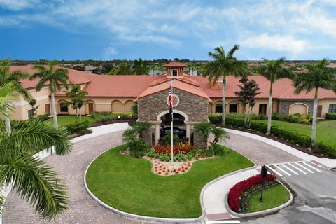 A home in Port St Lucie