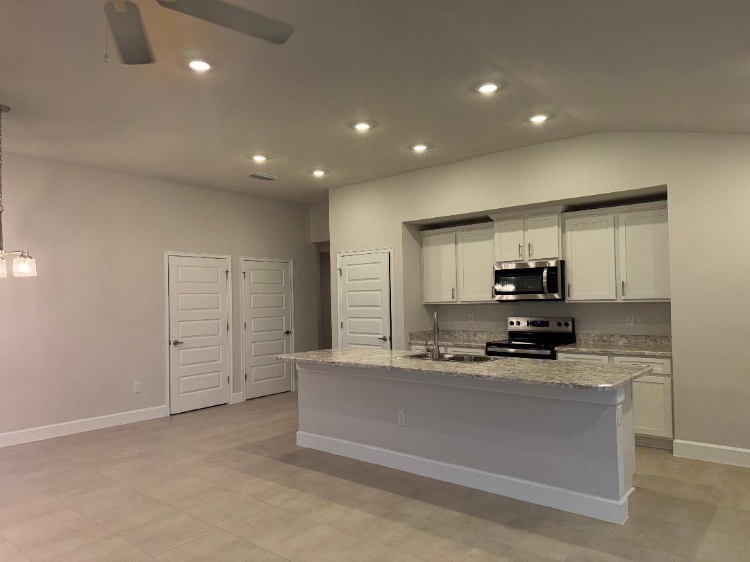 WATERSTONE PHASE FOUR - Residential