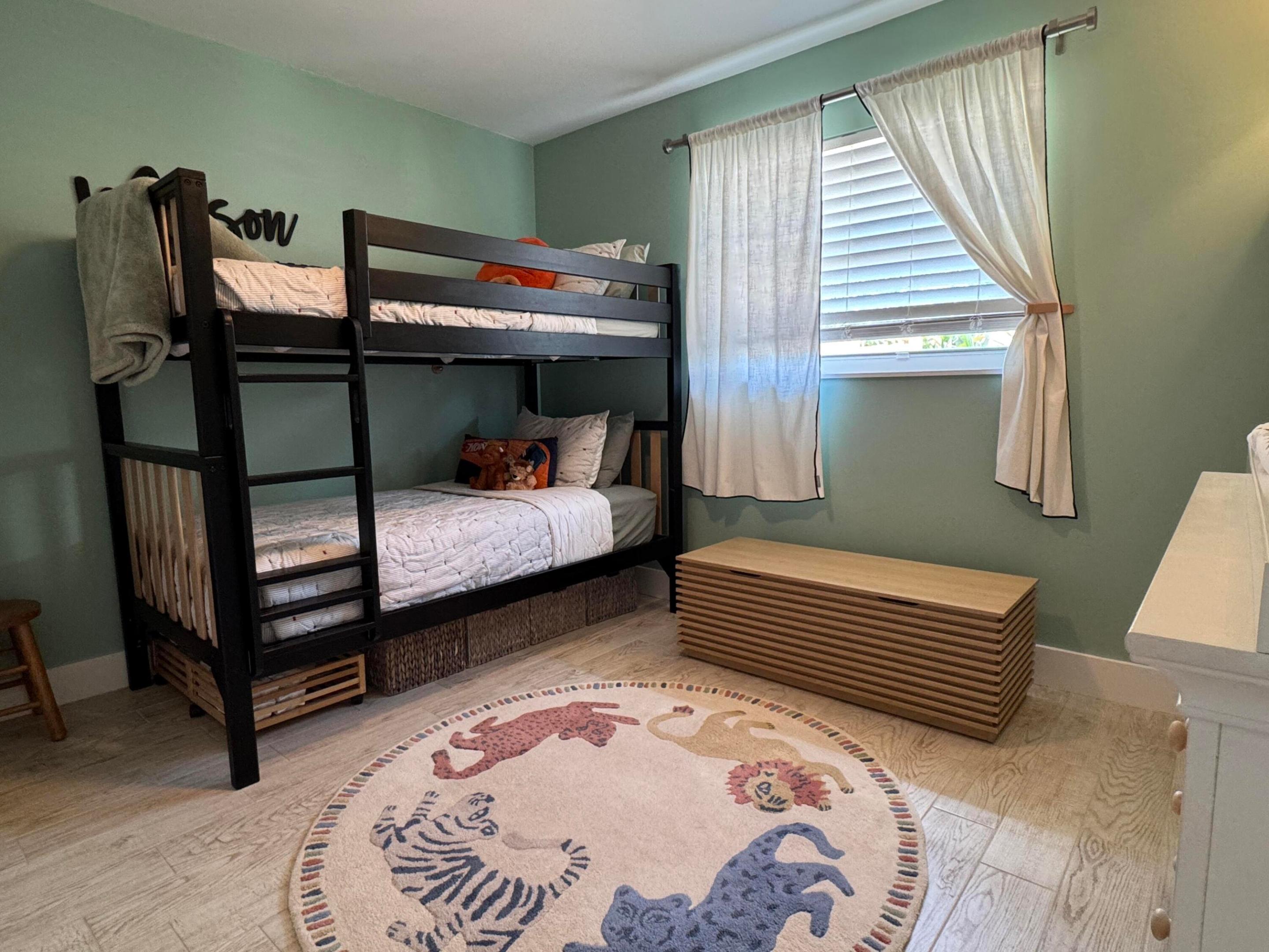 JUPITER IN THE PINES SEC B - Residential