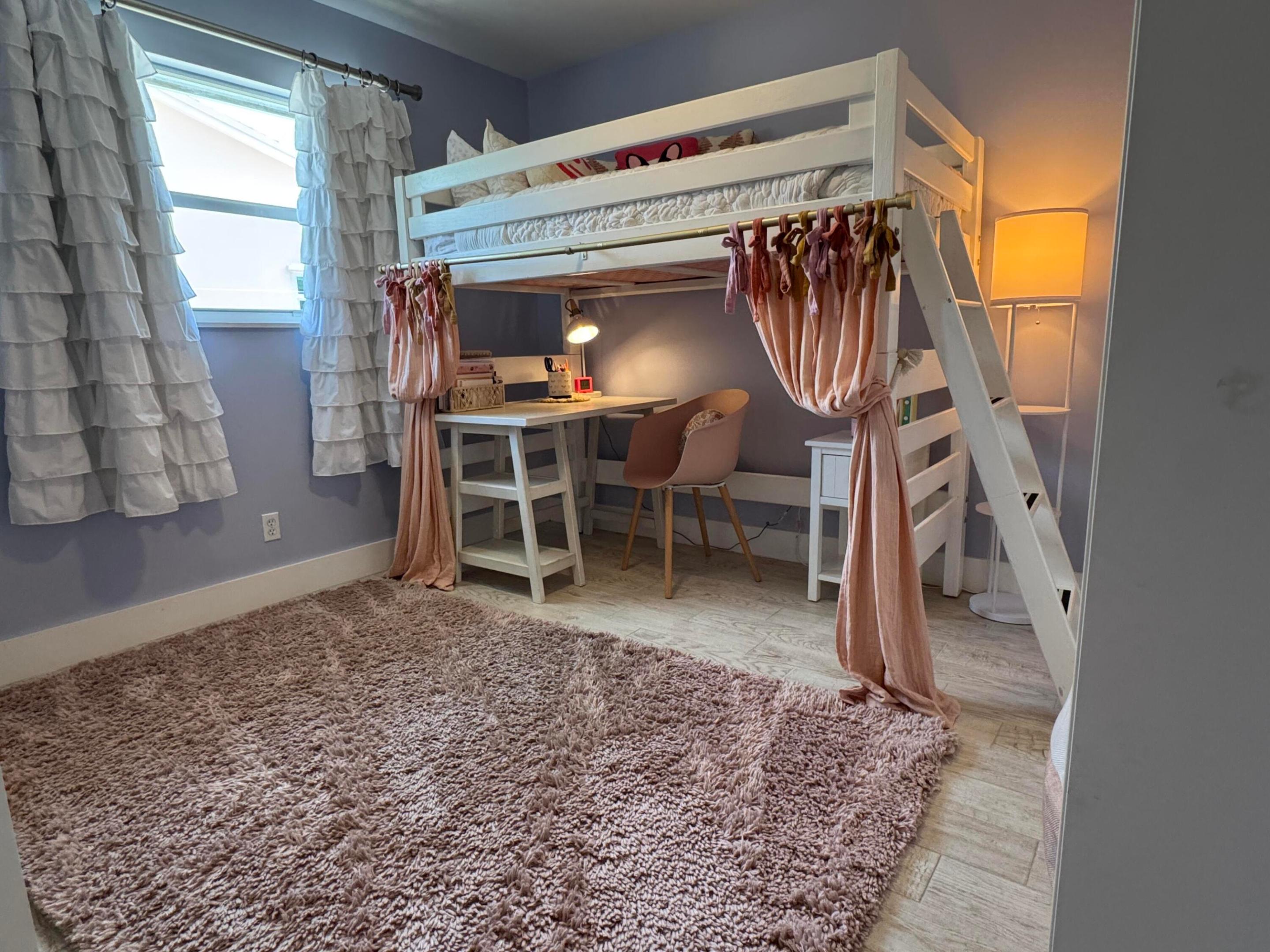 JUPITER IN THE PINES SEC B - Residential