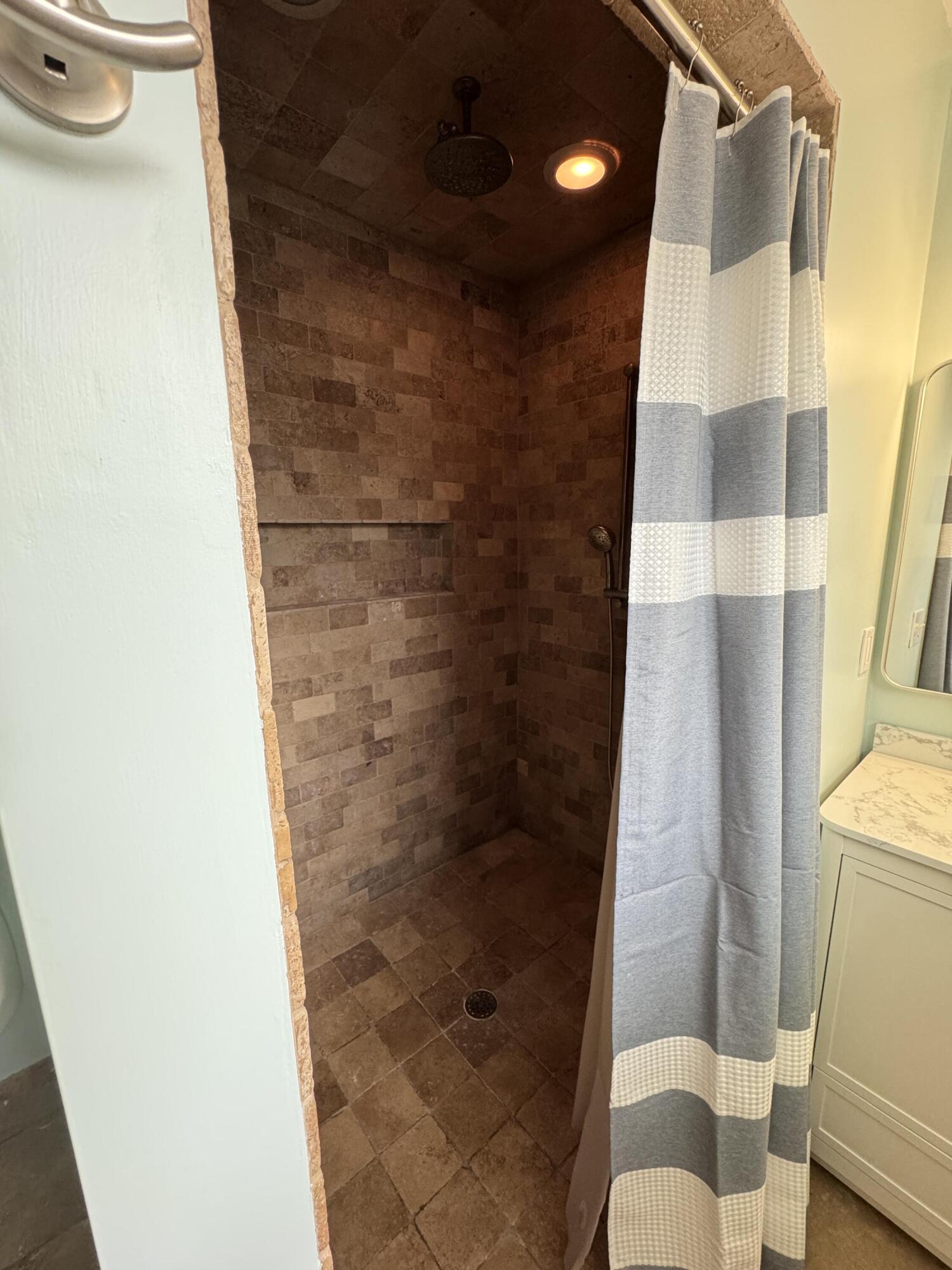 JUPITER IN THE PINES SEC B - Residential