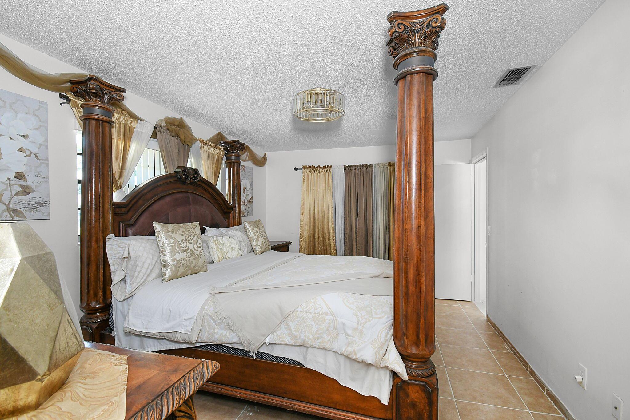 PORT ST LUCIE SECTION 26 - Residential