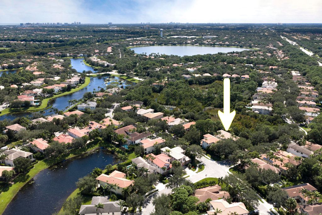Photo of 981 Mill Creek Drive, Palm Beach Gardens, FL 33410 (MLS # R11155974)