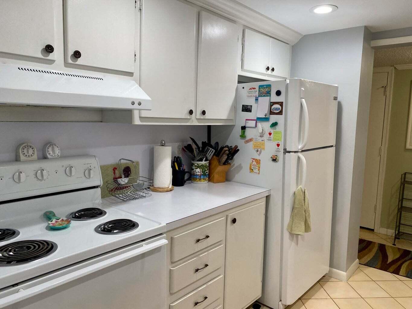 TIERRA DEL MAR - Residential Lease