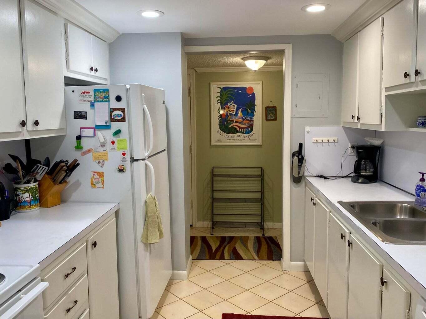 TIERRA DEL MAR - Residential Lease