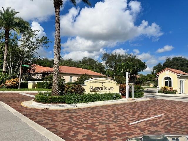 Turtle Run Prcl N-1 Rep - Residential Lease
