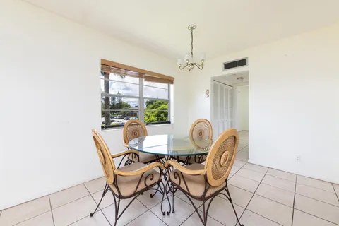 233 Norwich J Unit 233, West Palm Beach, FL 33417 - MLS#: R11057345