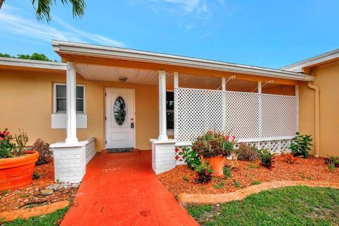 A home in Pembroke Pines