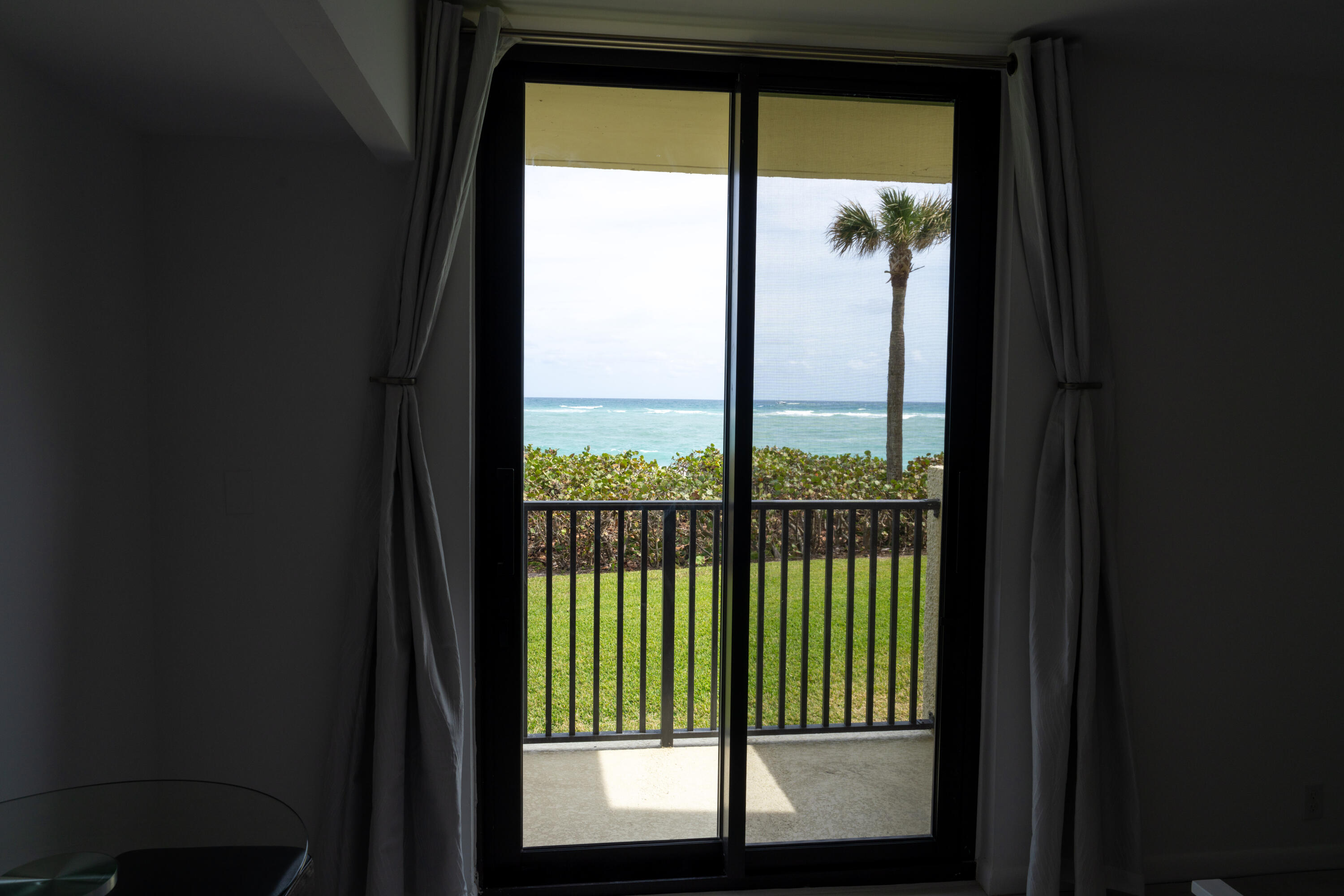 OCEAN TRAIL CONDO IV - Residential