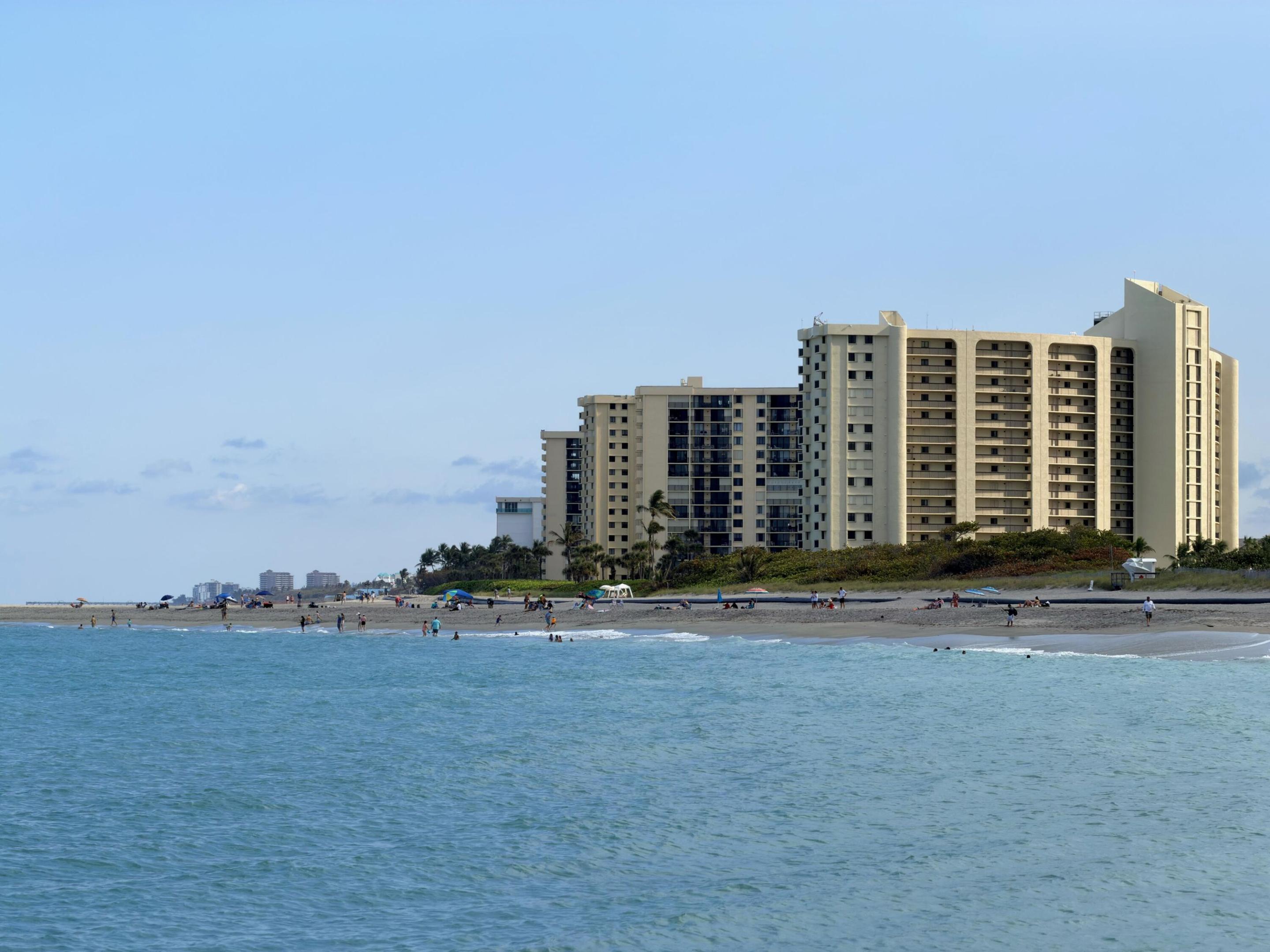 OCEAN TRAIL CONDO IV - Residential