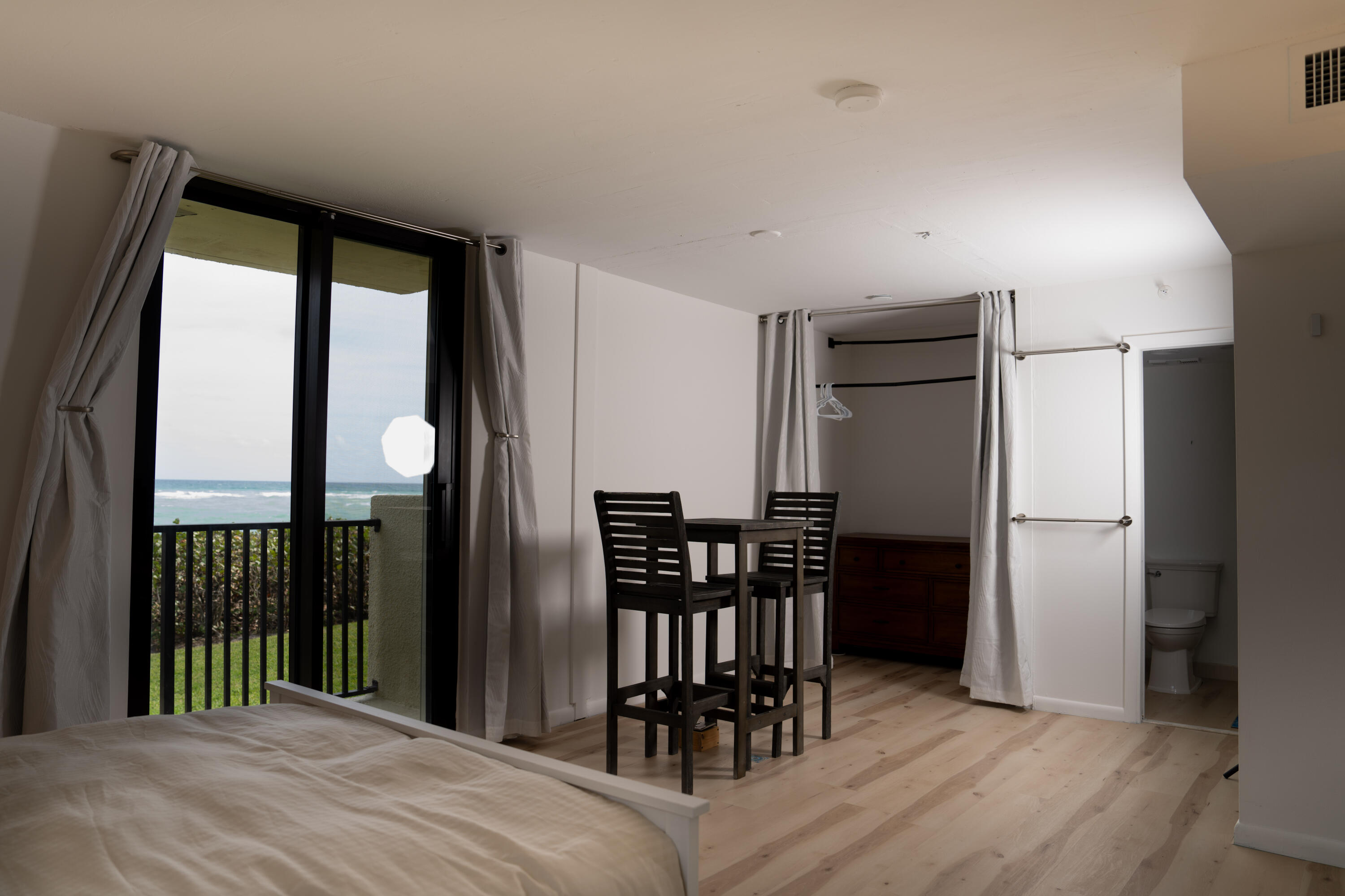 OCEAN TRAIL CONDO IV - Residential