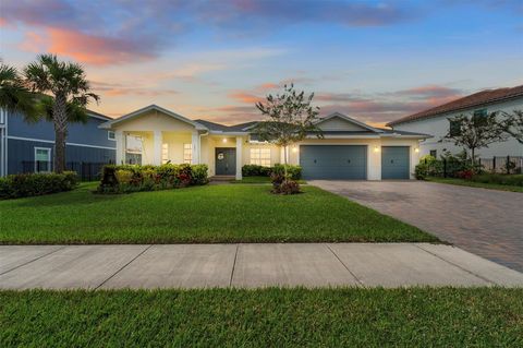 987 Castaway Court Loxahatchee FL 33470