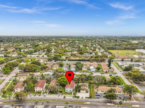Tiny photo for 7430 Kimberly Boulevard #102d, North Lauderdale, FL 33068 (MLS # B26003923)