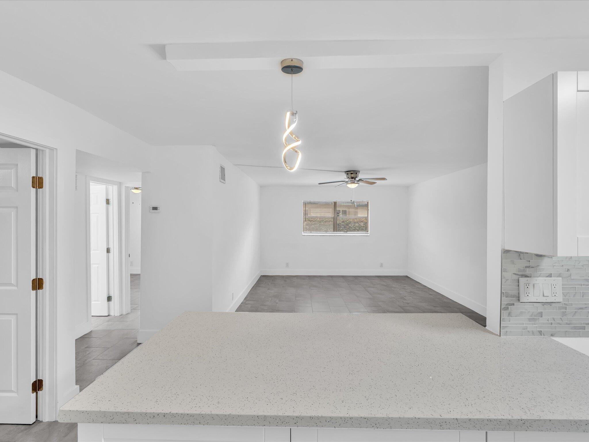 GLENECHO CONDO - Residential