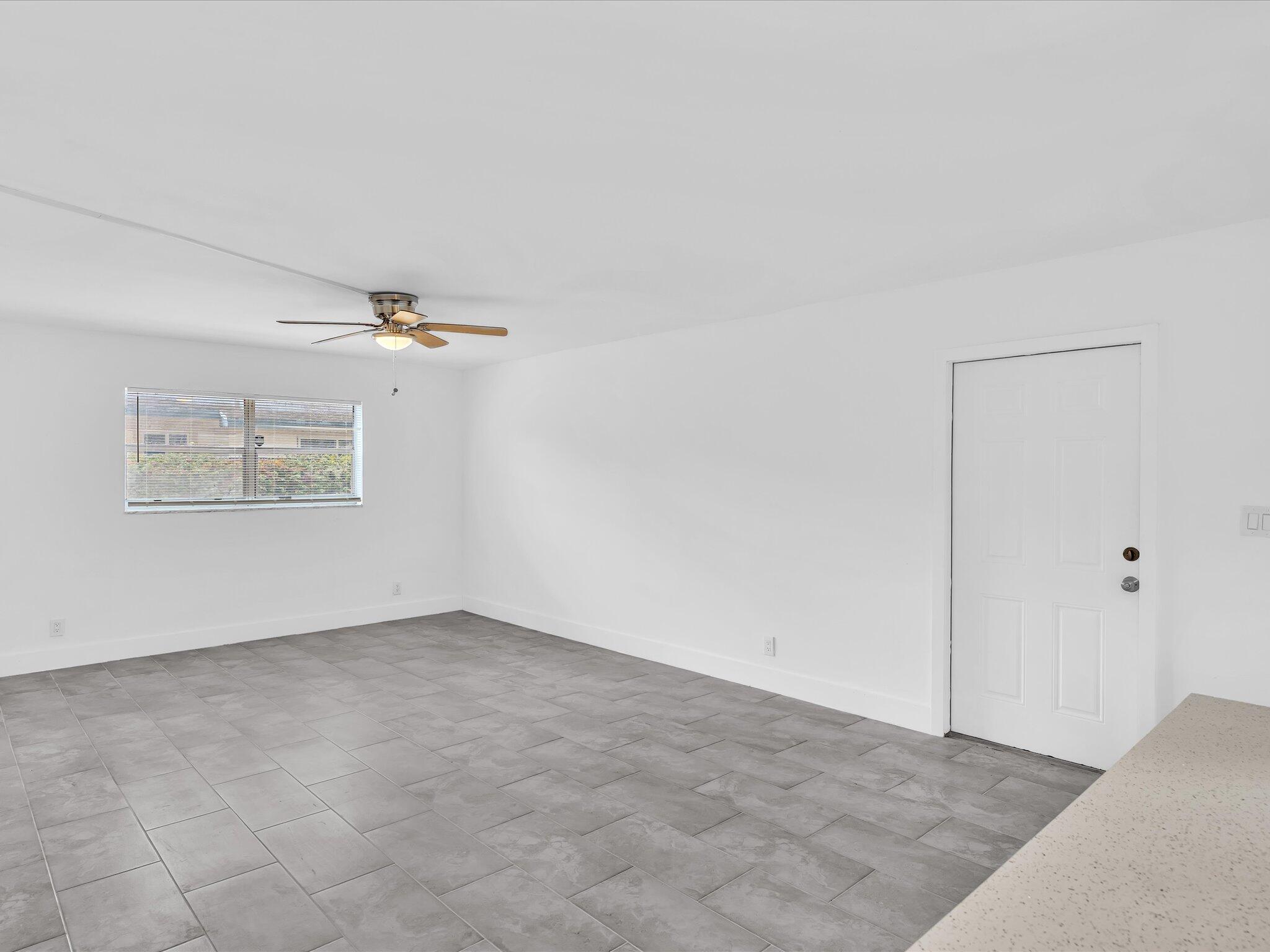 GLENECHO CONDO - Residential