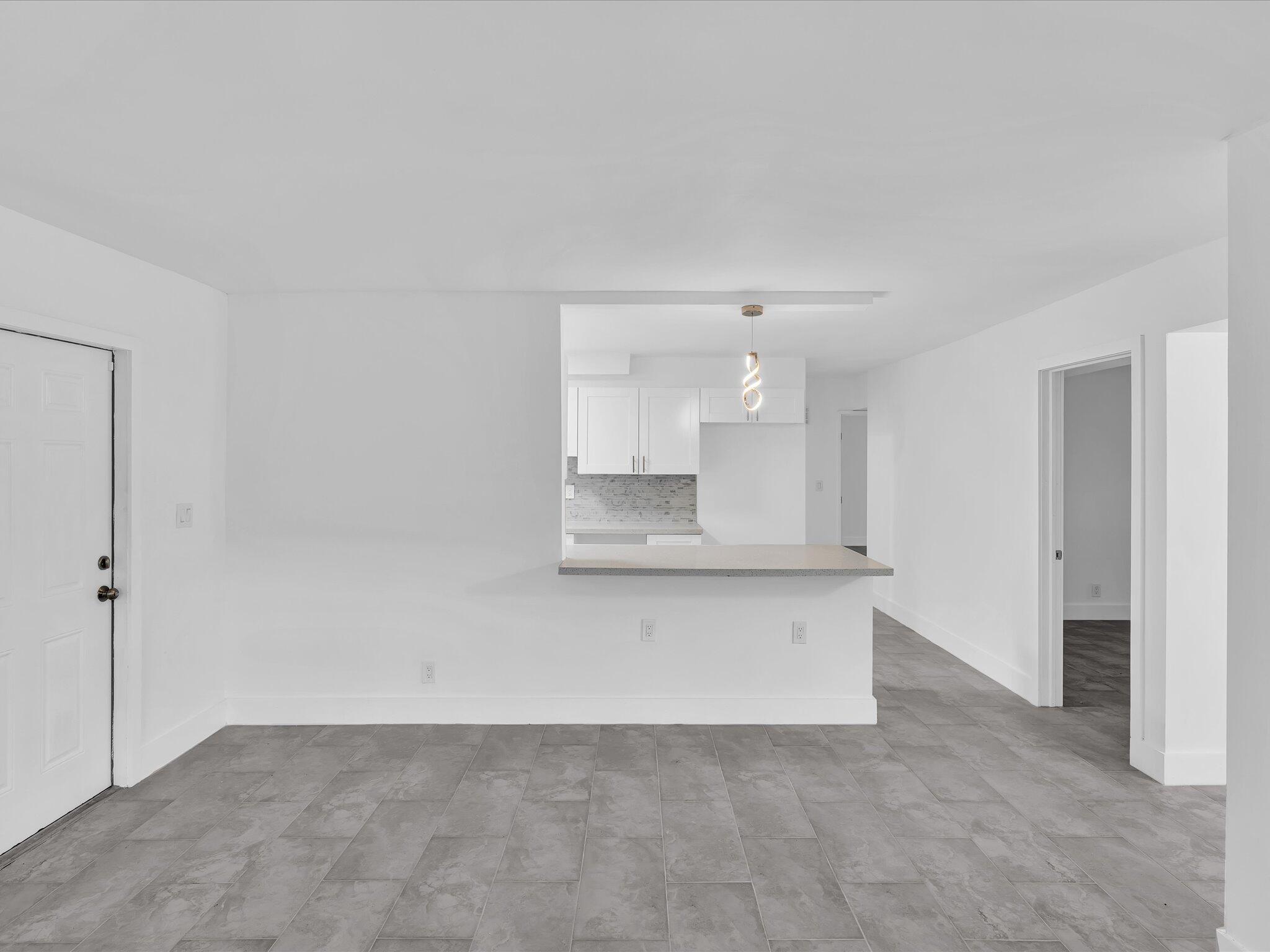 GLENECHO CONDO - Residential