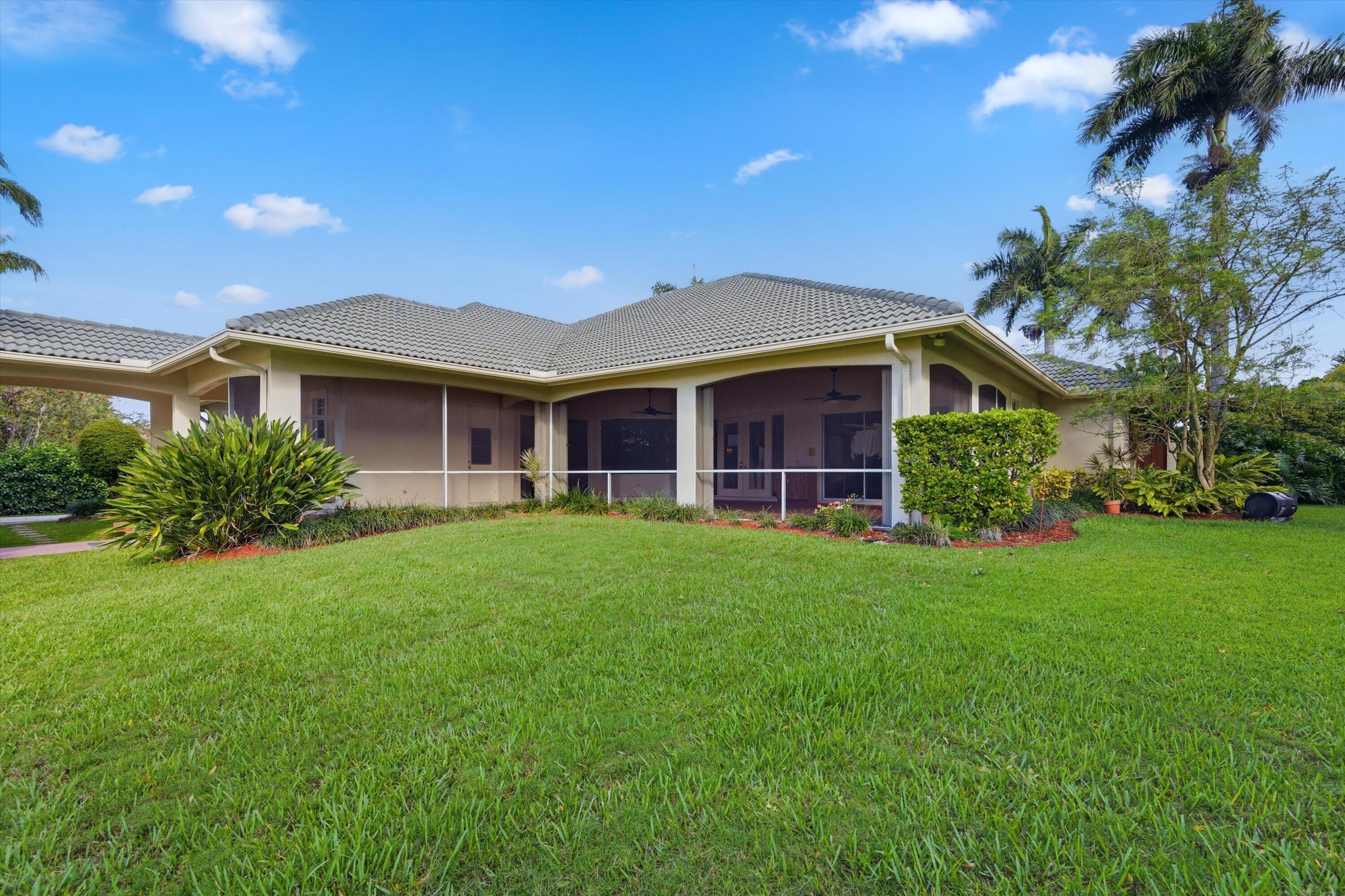 WELLINGTON AERO CLUB OF THE LANDINGS AT WELLINGTON - Residential