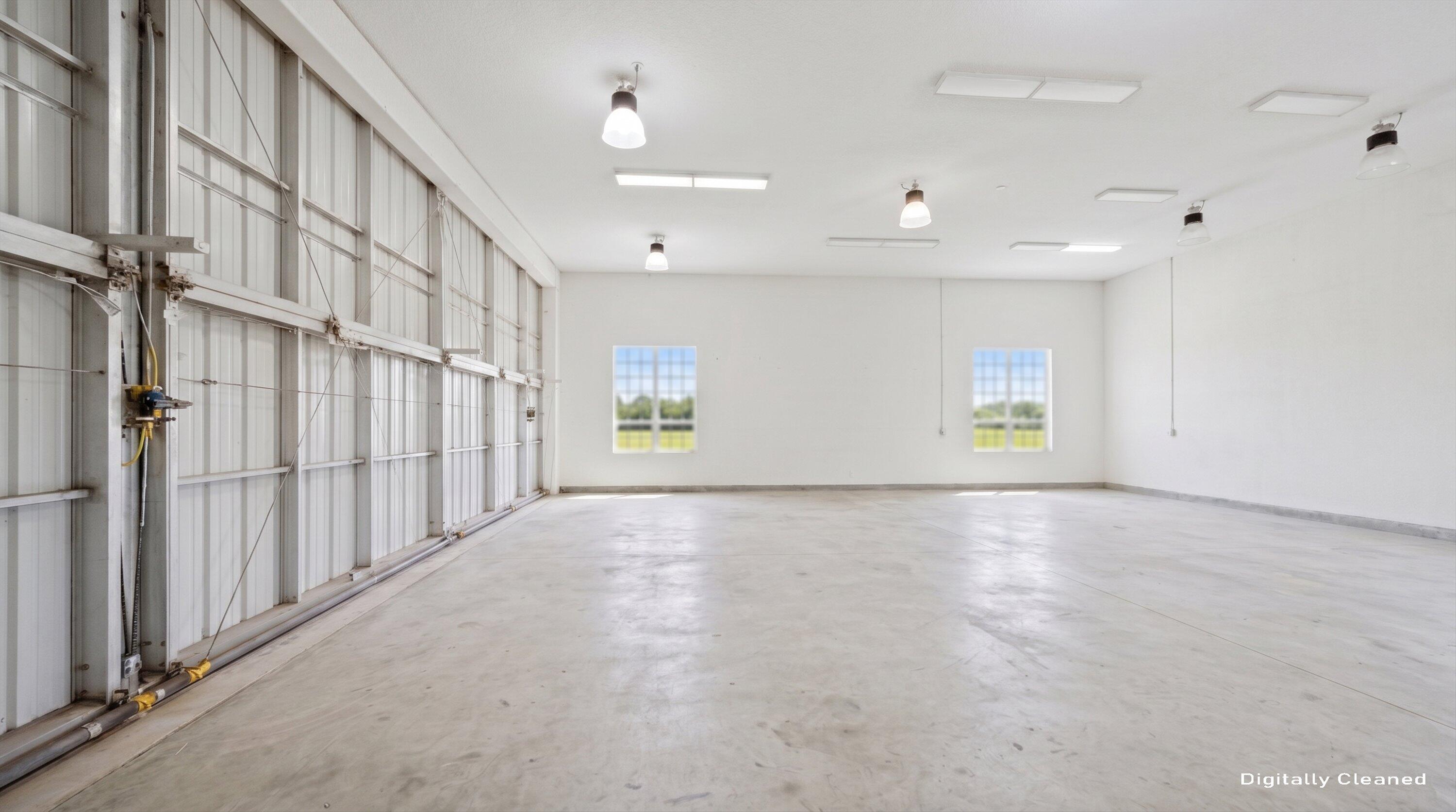 WELLINGTON AERO CLUB OF THE LANDINGS AT WELLINGTON - Residential