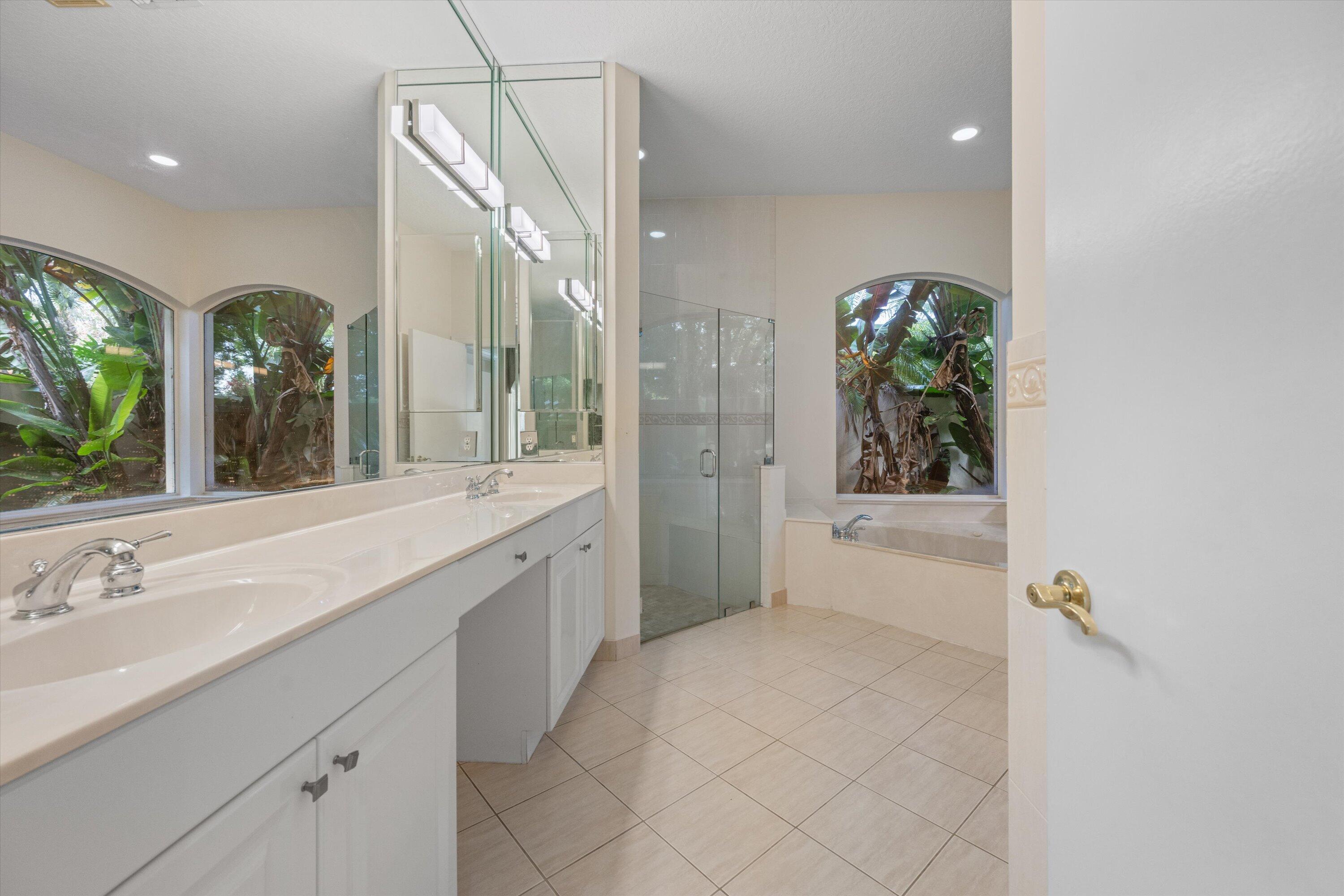 WELLINGTON AERO CLUB OF THE LANDINGS AT WELLINGTON - Residential