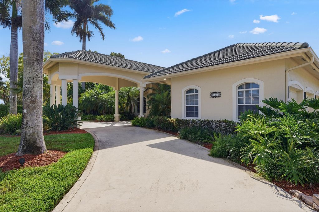 Photo of 15630 Lindbergh Lane, Wellington, FL 33414 (MLS # B26016416)