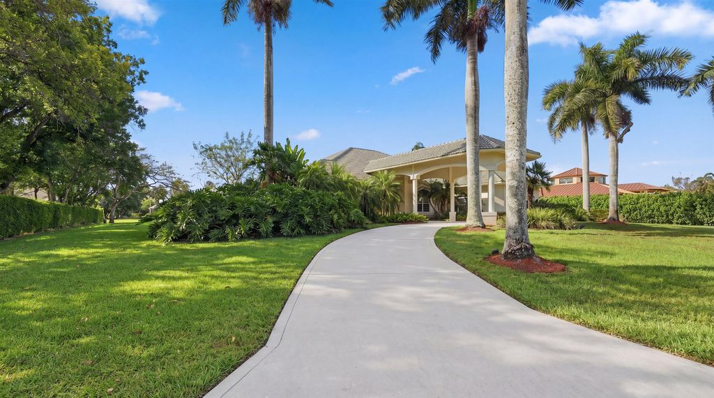 Photo of 15630 Lindbergh Lane, Wellington, FL 33414 (MLS # B26016416)