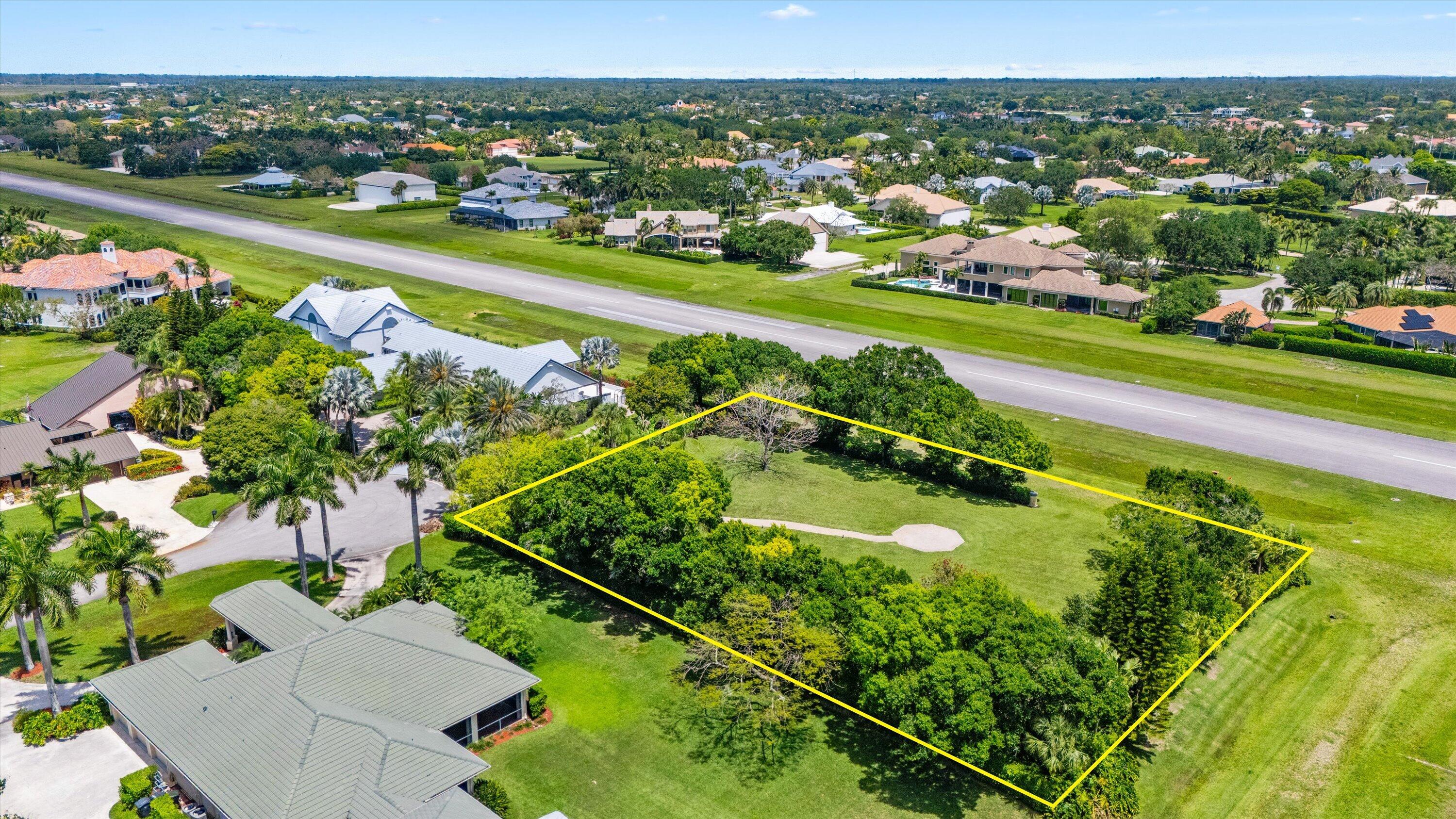 WELLINGTON AERO CLUB OF THE LANDINGS AT WELLINGTON - Residential