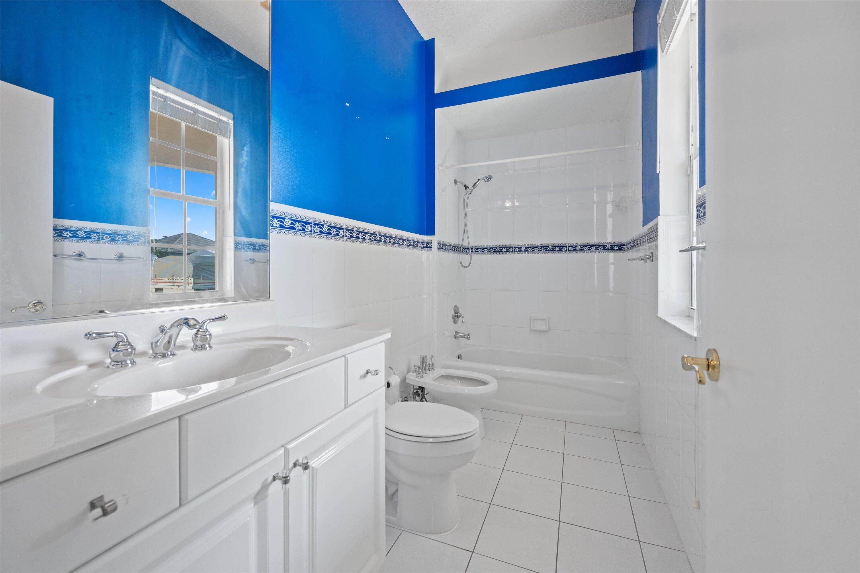 WELLINGTON AERO CLUB OF THE LANDINGS AT WELLINGTON - Residential