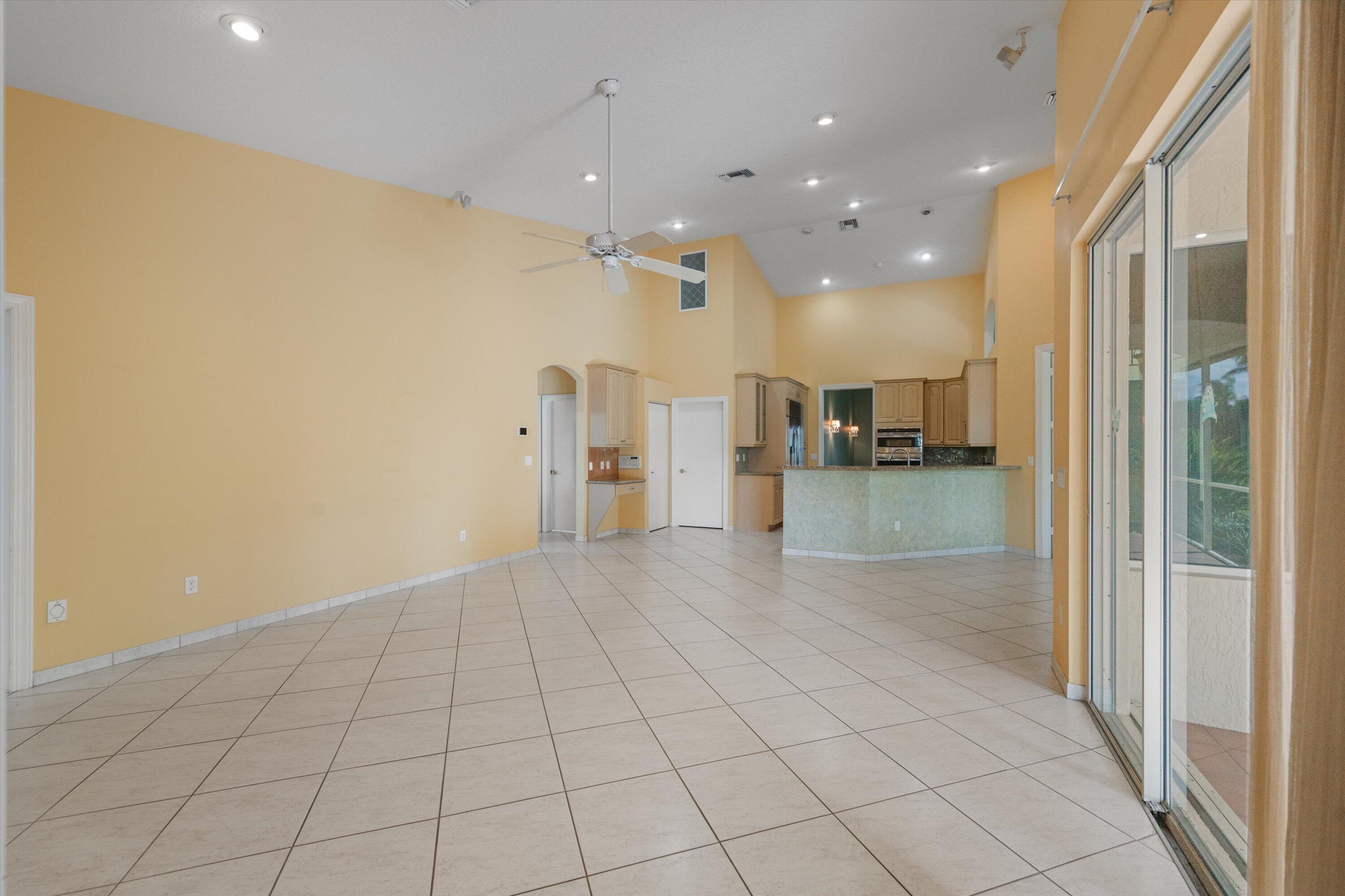 WELLINGTON AERO CLUB OF THE LANDINGS AT WELLINGTON - Residential