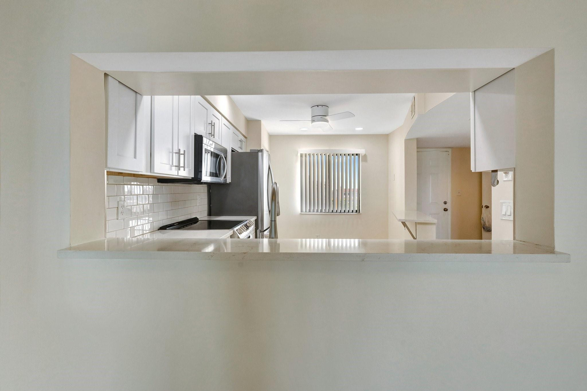 HUNTINGTON LAKES SEC ONE CONDOS - Residential