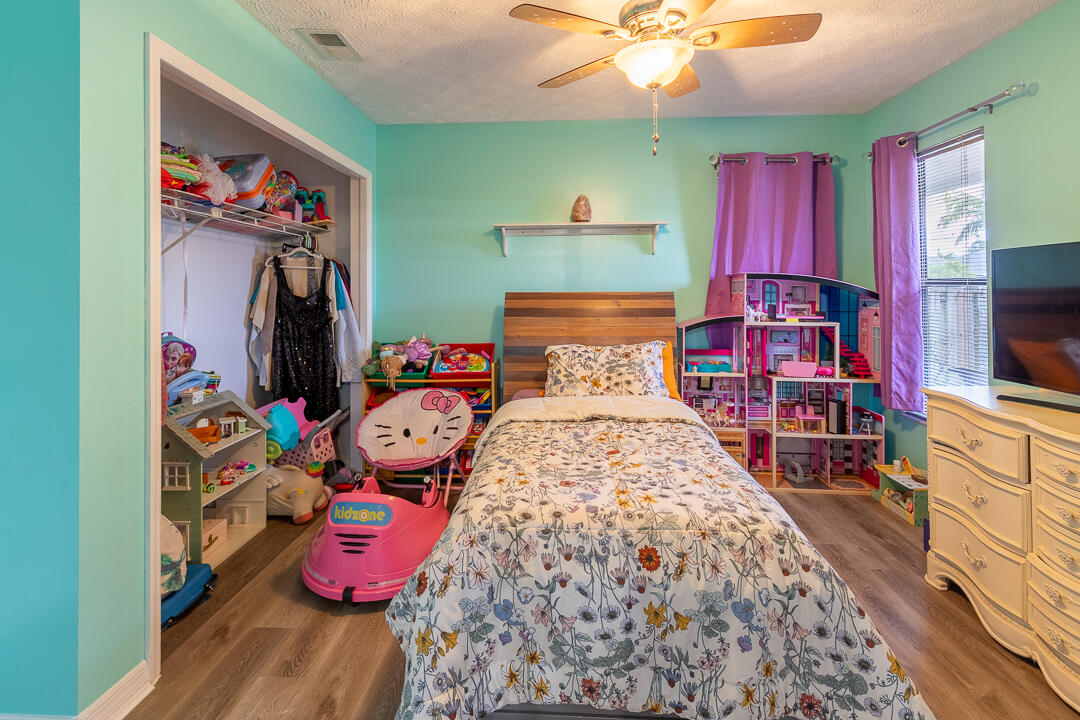 PORT ST LUCIE SECTION 18 - Residential