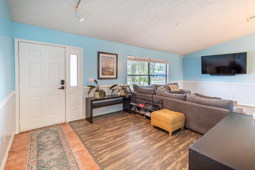 PORT ST LUCIE SECTION 18 - Residential